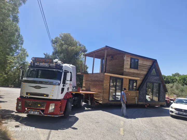 İZMİR TEKNE VE TİNYHOUSE TAŞIMACILIĞI