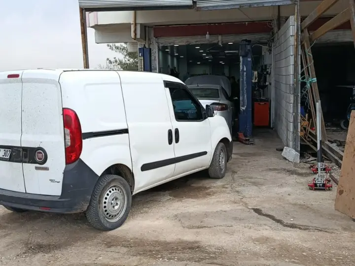 İzol Oto Tamir Atölyesi