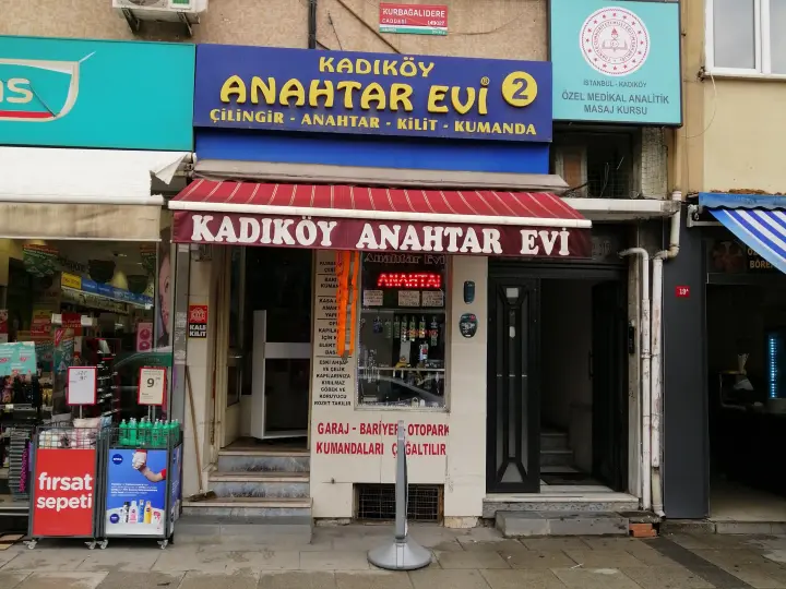 Kadıköy Anahtar Evi