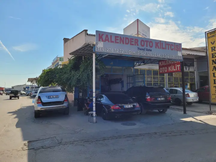 Kalender Oto Kilit