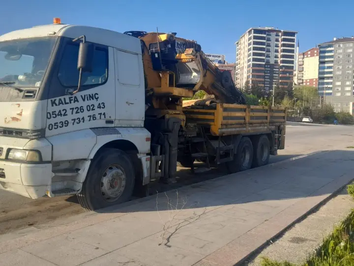 Kalfa Vinç Kiralama