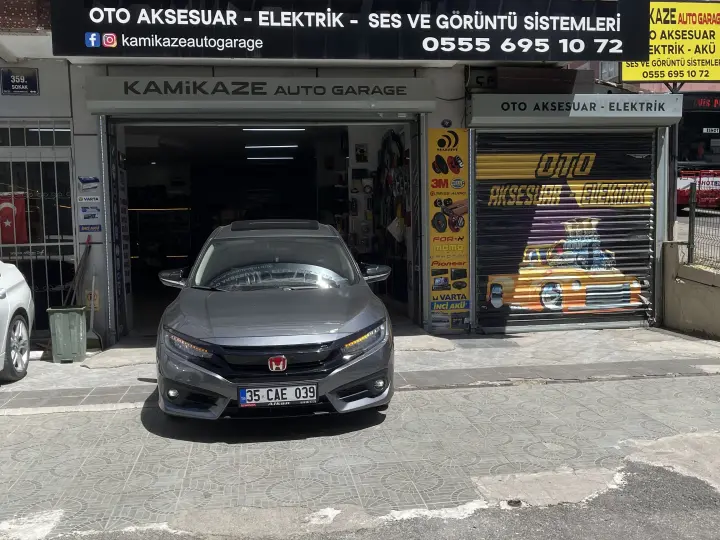 Kamikaze Auto Garage