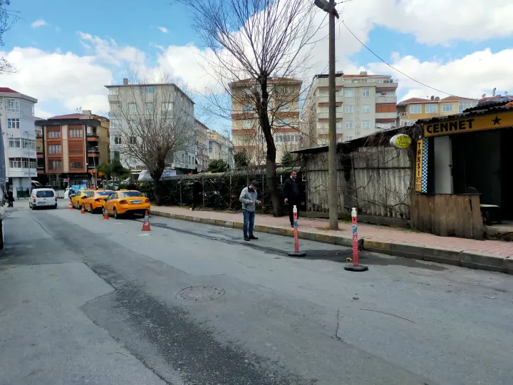 Kanarya Merkez Taksi Duraği