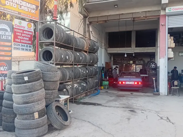 kANDEMİR OTO LASTİK Tamiri