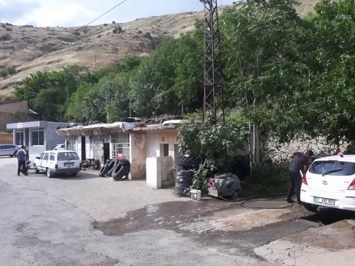 Karaca oto lastik & oto yıkama