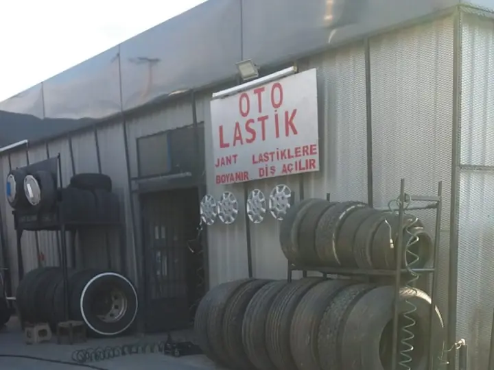 Karaca Oto Lastik & Yol Yardım