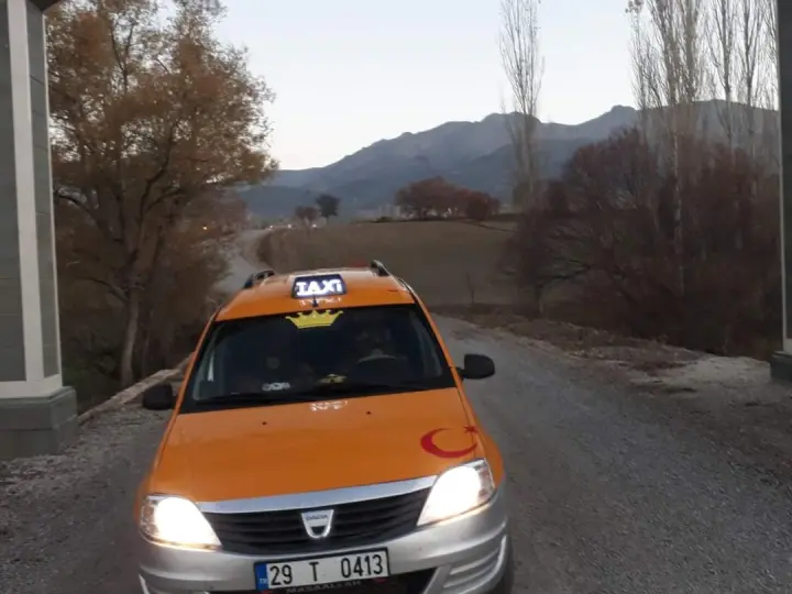 Karaca taksı