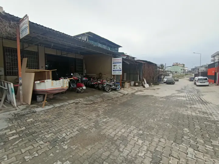 Kardeşler Motorsiklet