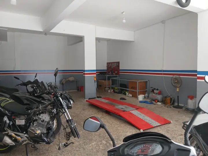 KARDEŞLER MOTORSİKLET TAMİR VE BAKIM SERVİSİ