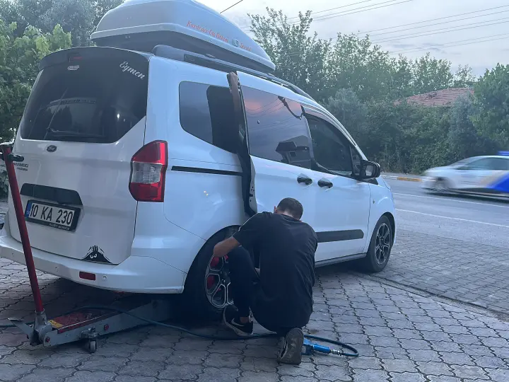 Kardeşler Oto Bakım ve Onarım Servisi
