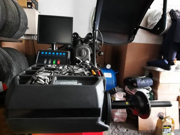 Kardeşler Oto Lastik