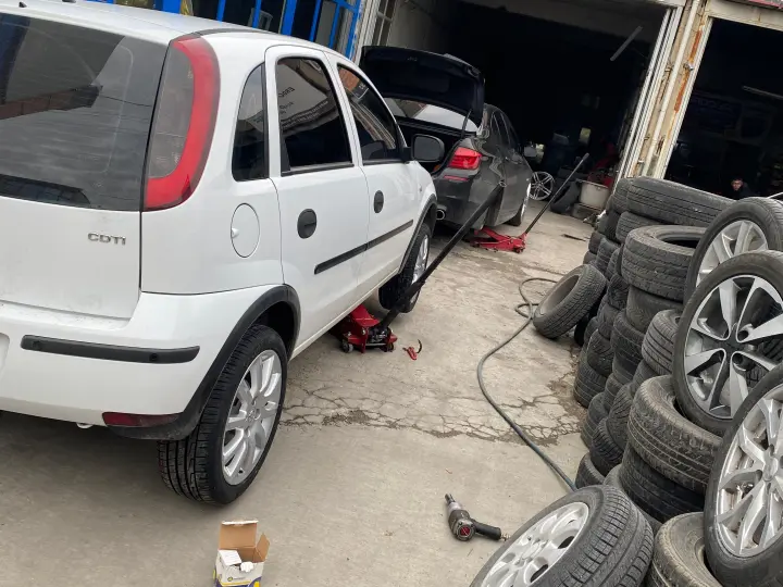 Kardeşler Oto Lastik