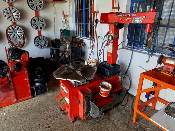 Kardeşler Oto Lastik