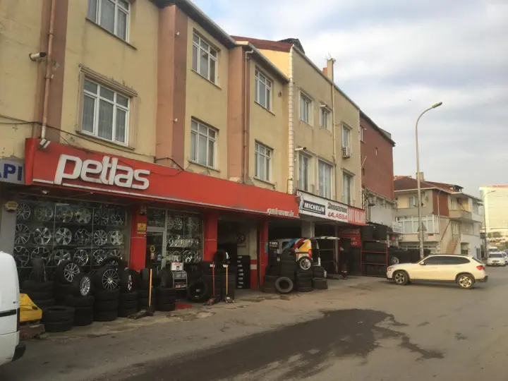 Kardeşler Oto Lastik - Rot Balans - Çekici - Jant - Akü