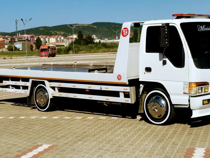 Kardesler otomotiv yol yardım