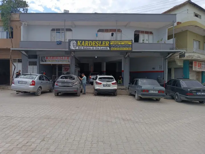 Kardeşler Rot Balans ve Oto Lastik