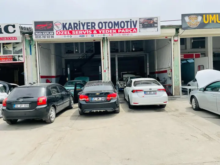 Kariyer Oto Tamir Atölyesi