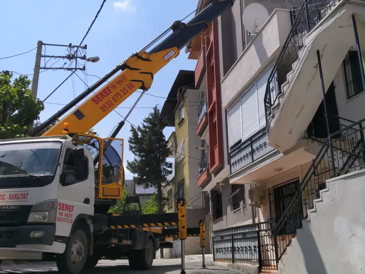 Karşıyaka Sepetli Vinç Kiralama