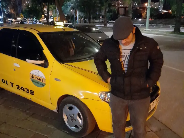 KARSLILAR MENEKŞE TAKSİ