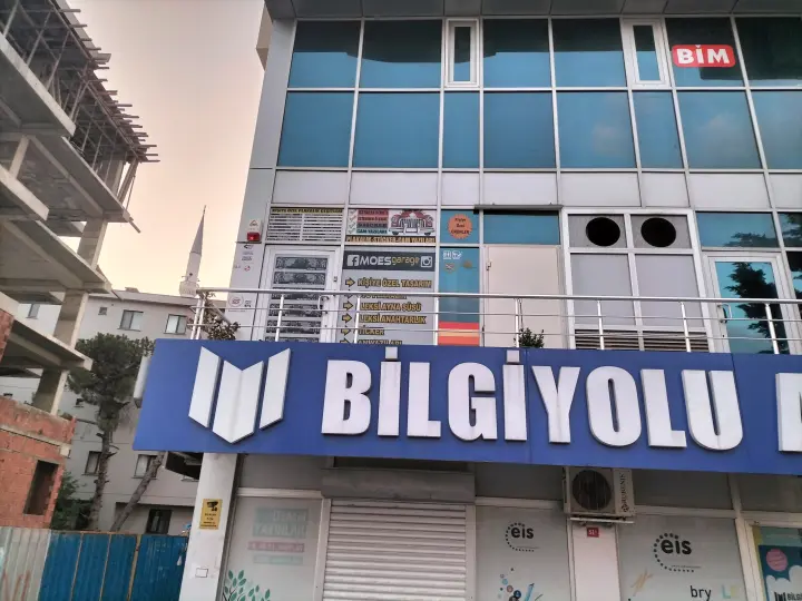 Kartal pleksi plakalık