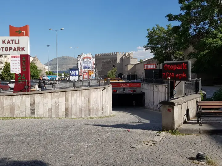Katlı Otopark