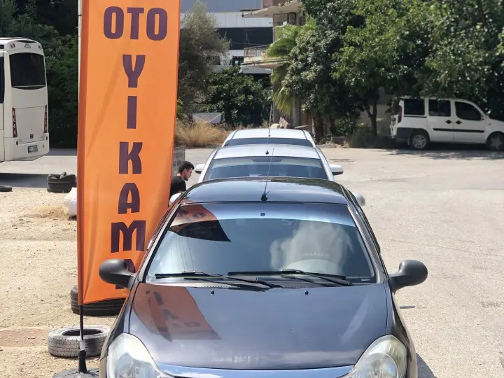 Kayış Oto Kuaför