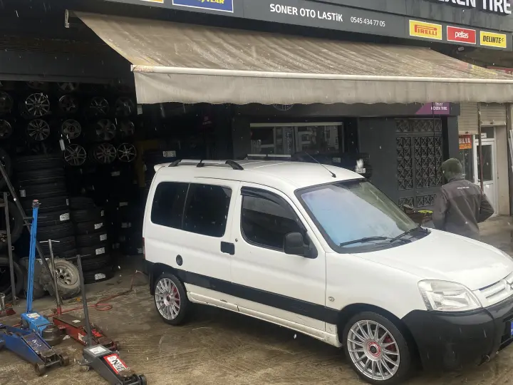 KAYNAROĞLU OTO LASTİK