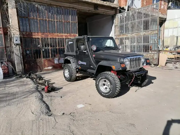 Kel İbo 4x4 Garaj