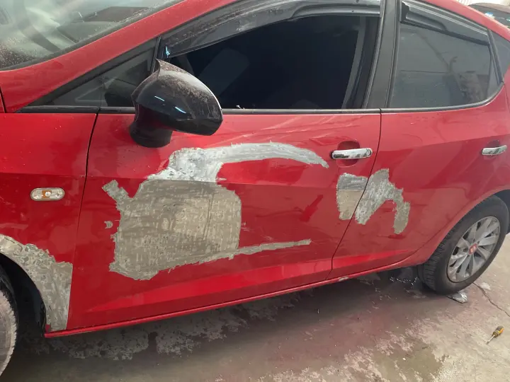 KILAVUZ OTO KAPORTA BOYA ATÖLYESİ