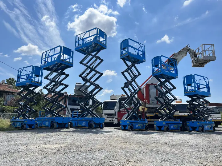 Kiralık Manlift Makaslı Platform