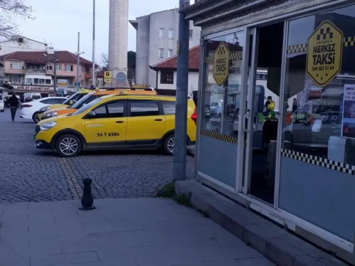 Kırkpınar Taksi Durağı