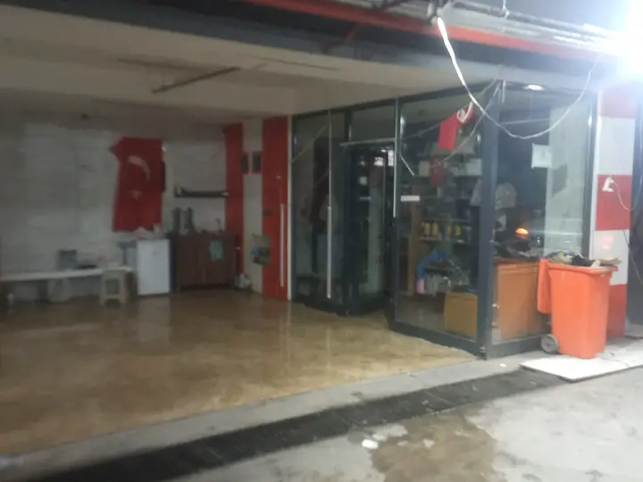 Koç oto yıkama ve lastik
