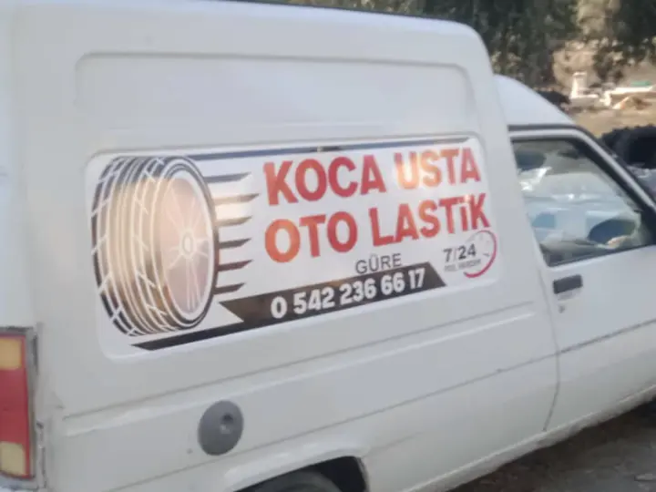 Koca usta oto lastik