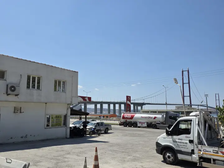 Köprü Lastik 24 saat Açık