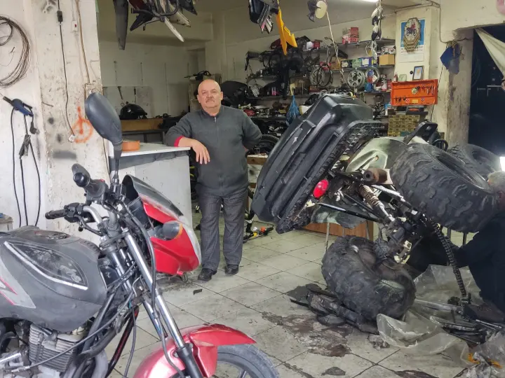 Köşebaşı motosiklet tamir atölyesi