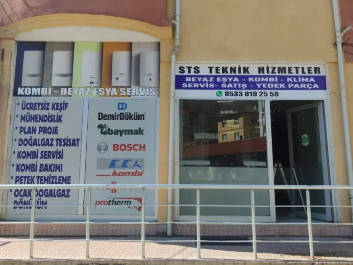 Koyulhisar Sanayi Sitesi