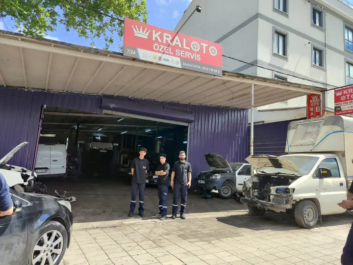 Kral Otomotiv (Seyhat Usta )