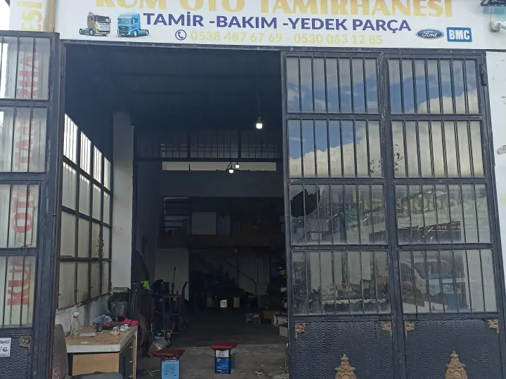 Kum oto tamirhanesi