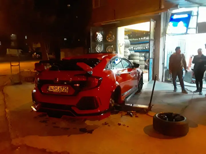 Kuzeu'İn Yeri Lastik Dünyasi