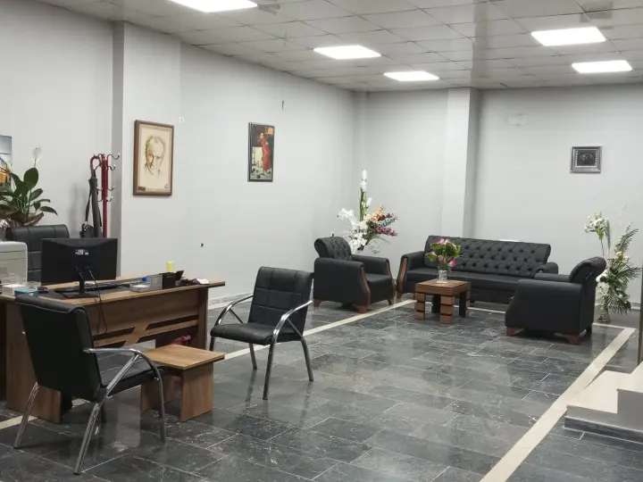 LARA Araç Kiralama Oto Alım Satım ve Gayrimenkul