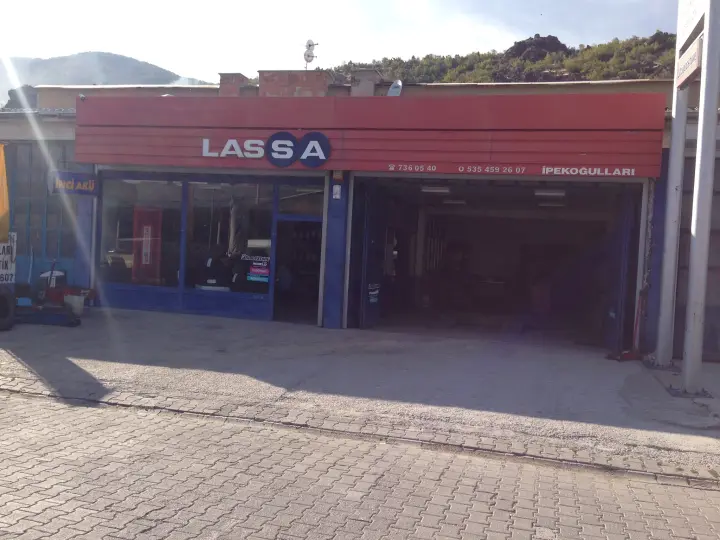 Lassa- LASTİKÇİ ALİ İPEK