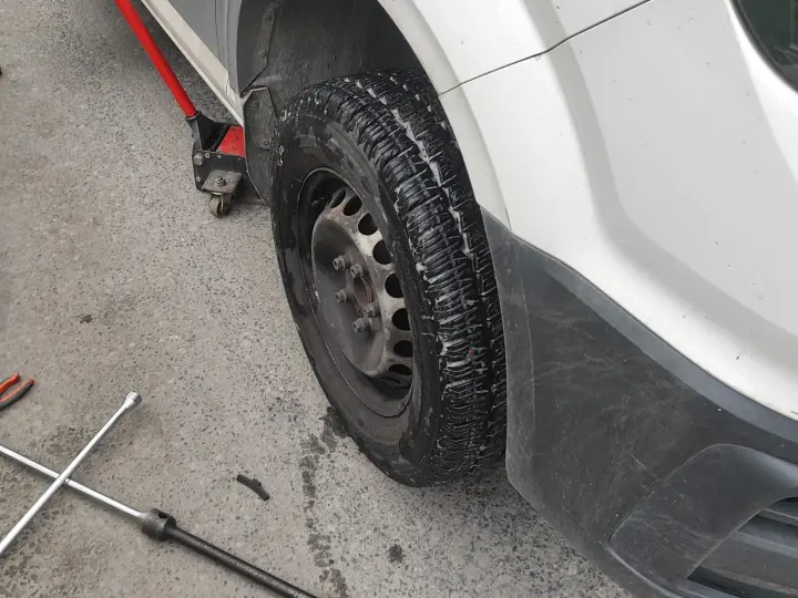 Lastik yol yardım 7/24