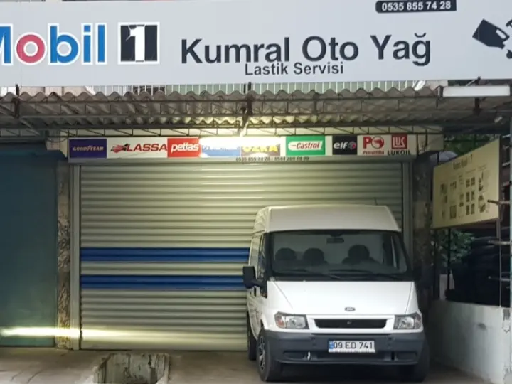Lastikçi Adem