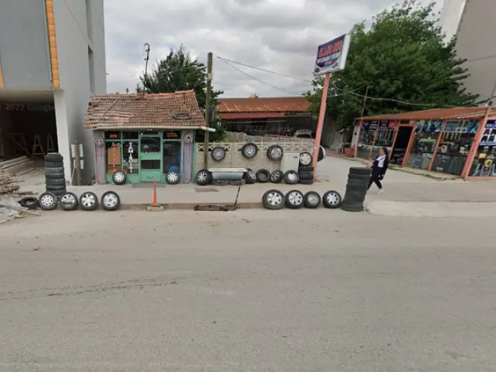 Lastikçi Hakkı Usta