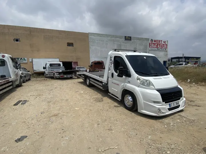 Manavgat Özgür Hafriyat Oto Kurtarma Ve Yol Yardım