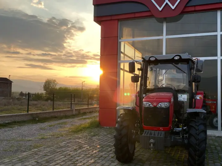 MASSEY FERGUSON ÖZSAYINLAR NİKSAR