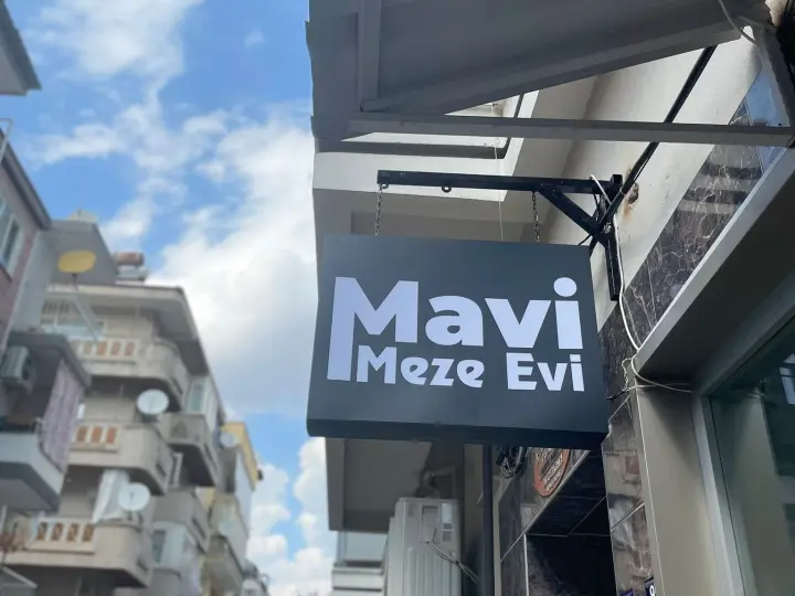 Mavi Meze Evi