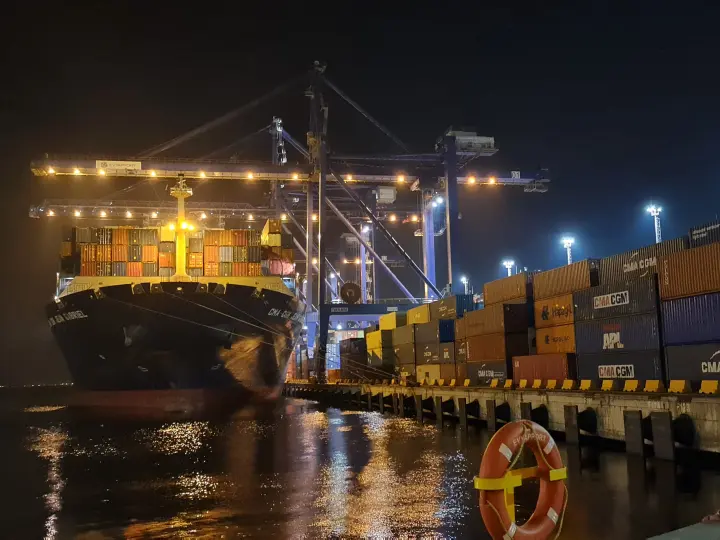MCR SHIPPING LOGISTIC & TRADING CO.LTD. // MCR DENİZCİLİK LOJİSTİK VE İNŞ.SAN.TİC.LTD.ŞTİ