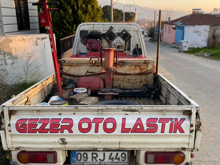 Mehmet Gezer Oto Lastik Yol Yardım