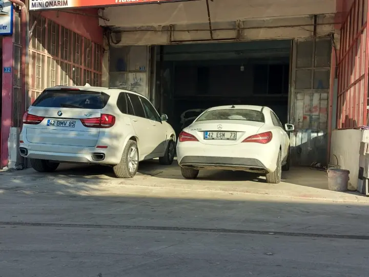 Mercan Oto Kaporta - Boya